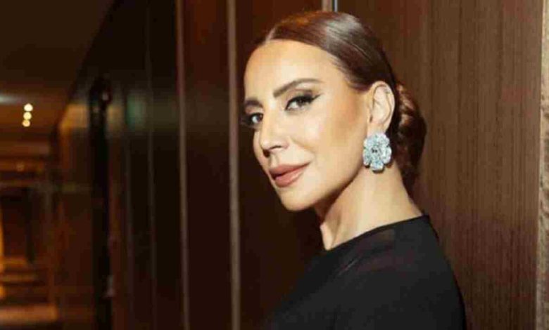 Shukran Mortaja responds to critics of her membership in the Artists Syndicate